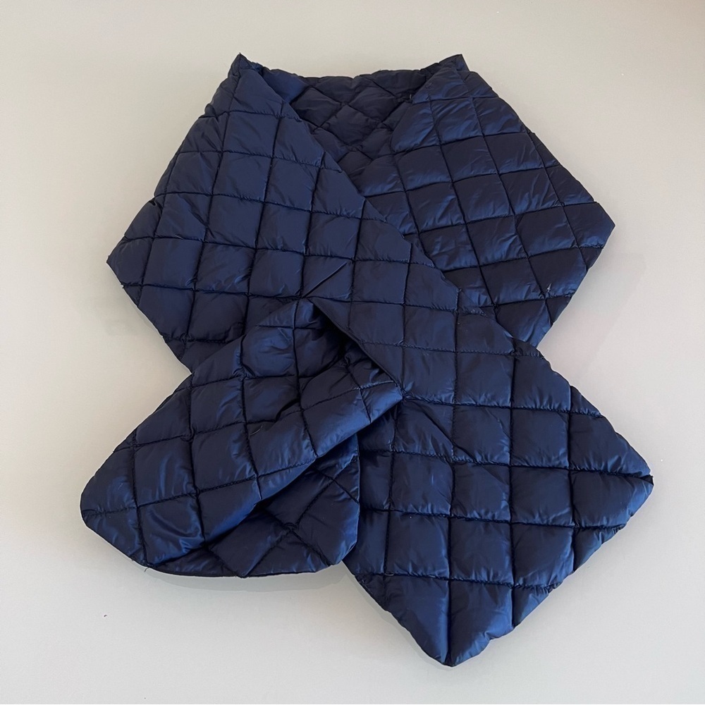 SEARS | Navy blue down filled packable vintage sears fall winter scarf